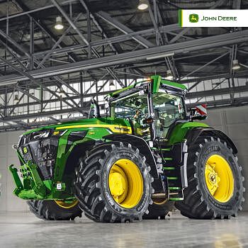 John Deere plečia 8R ir 8RX traktorių seriją!